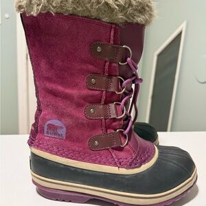 Sorel Kids Waterproof Winter Boots Berry/Black | Faux Fur | Size 5 | Free Ship